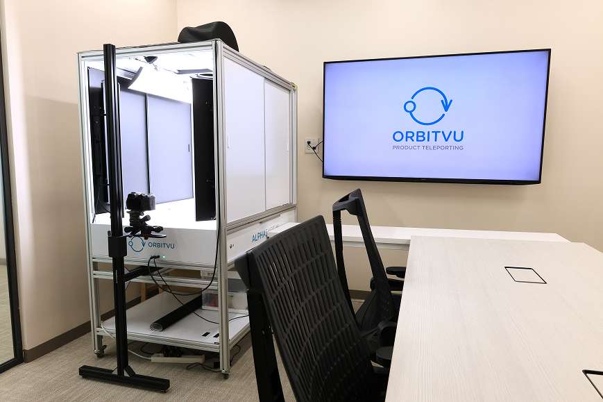 Orbitvu meeting room with AlphaShot XL Pro